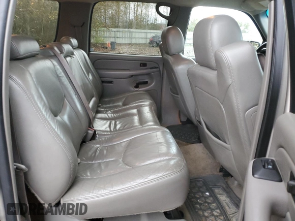 2004 Chevrolet Suburban Z71 with VIN 3GNFK16Z84G169384, listed as a Copart auction lot 76400574 with 298,885 mi miles and Clean Title. Bid and sale history available at carsss.com. Image 11.