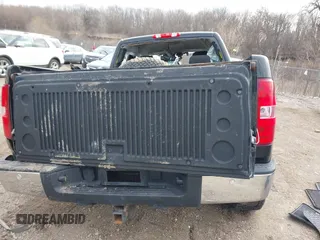 2011 Chevrolet Silverado 1500 LT with VIN 1GCRKSE36BZ449181, listed as a IAAI auction lot 41888125 with 206,286 mi miles and . Bid and sale history available at DreamBid. Image 16.