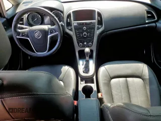 2015 Buick Verano Group z VIN 1G4PS5SK9F4211800, wystawiony jako Copart lot #58746435 z przebiegiem 45 995 mil mil oraz Szkoda całkowita • Salvage title. Historia ofert i sprzedaży dostępna na DreamBid. Obrazek 8.