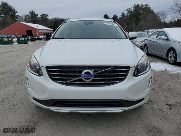2016 Volvo XC60 T6 Drive-E with VIN YV449MDKXG2820656, listed as a Copart auction lot 40387464 with 75,152 mi miles. Bid and sale history available at carsss.com. Image 5.