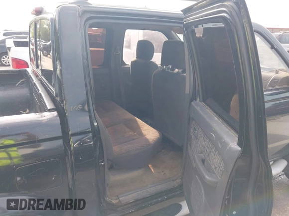 2000 Nissan Frontier XE с VIN 1N6ED27T1YC382617, выставлен на аукционе IAAI как лот 42742972 с пробегом 288 827 миль миль и . История ставок и продаж доступна на DreamBid. Изображение 8.
