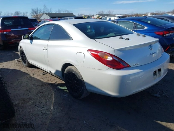 2006 Toyota Camry Solara SE with VIN 4T1CE30P56U656687, listed as a IAAI auction lot 41751810 with 234,904 mi miles. Bid and sale history available at carsss.com. Image 3.
