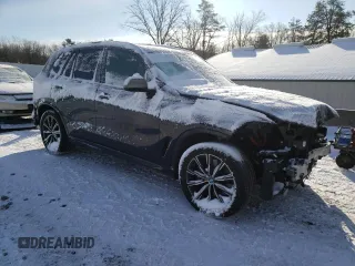 2021 BMW X5 M50i with VIN 5UXJU4C0XM9F65869, listed as a Copart auction lot 41585305 with 41,994 mi miles and Salvage Title. Bid and sale history available at carsss.com. Image 4.
