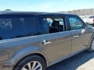 2014 Ford Flex Limited with VIN 2FMGK5D85EBD00687, listed as a IAAI auction lot 41715925 with 211,280 mi miles. Bid and sale history available at carsss.com. Image 19.