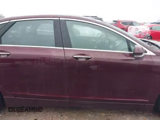 2013 Lincoln MKZ z VIN 3LN6L2G96DR825348, wystawiony jako IAAI lot #41553933 z przebiegiem 43 529 mil mil oraz . Historia ofert i sprzedaży dostępna na DreamBid. Obrazek 13.