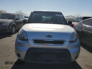 2011 Kia Soul with VIN KNDJT2A16B7264218, listed as a Copart auction lot 45029435 with 160,630 mi miles and Salvage Title. Bid and sale history available at carsss.com. Image 5.