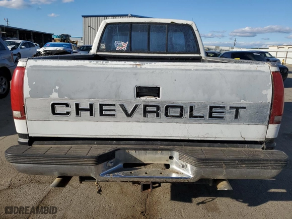 1988 Chevrolet 1/2 Ton Pickups with VIN 1GCDK14K8JZ323755, listed as a Copart auction lot 47850255 with NaN miles and Clean Title. Bid and sale history available at carsss.com. Image 6.