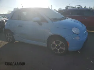 2017 FIAT 500e with VIN 3C3CFFGE8HT529912, listed as a Copart auction lot 42961285 with 0 mi miles and Clean Title. Bid and sale history available at carsss.com. Image 4.
