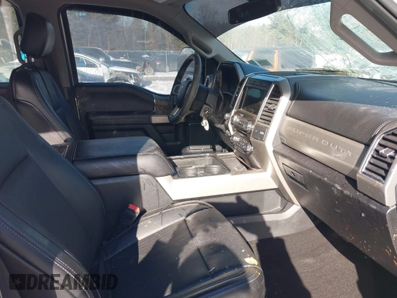 2018 Ford Super Duty F-250 SRW XL with VIN 1FT7W2BTXJEB09361, listed as a IAAI auction lot 41448071 with 73,658 mi miles. Bid and sale history available at carsss.com. Image 5.