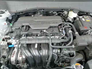 2025 Hyundai Kona SEL Convenience z VIN KM8HCCAB6SU220598, wystawiony jako Copart lot #72071775 z przebiegiem 2 521 mil mil oraz Szkoda całkowita • Salvage title. Historia ofert i sprzedaży dostępna na DreamBid. Obrazek 15.