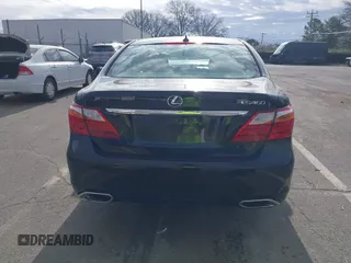 2011 Lexus LS 460 с VIN JTHBL5EF0B5103062, выставлен на аукционе IAAI как лот 41757593 с пробегом 86 629 миль миль и . История ставок и продаж доступна на DreamBid. Изображение 16.