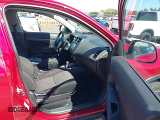 2022 Mitsubishi Outlander ES with VIN JA4APUAU4NU019623, listed as a IAAI auction lot 42746371 with 58,851 mi miles and . Bid and sale history available at DreamBid. Image 5.