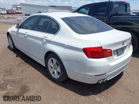 2012 BMW 5 Series 528i z VIN WBAXG5C58CDX02771, wystawiony jako IAAI lot #42426252 z przebiegiem Nie podano mil oraz . Historia ofert i sprzedaży dostępna na DreamBid. Obrazek 3.