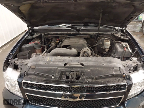 2007 Chevrolet Tahoe LS with VIN 1GNFC13C87R394003, listed as a IAAI auction lot 42206597 with 147,358 mi miles and . Bid and sale history available at DreamBid. Image 10.