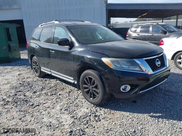 2013 Nissan Pathfinder SL with VIN 5N1AR2MN5DC602176, listed as a IAAI auction lot 41707529 with 218962 miles. Bid and sale history available at carsss.com. Image 1.