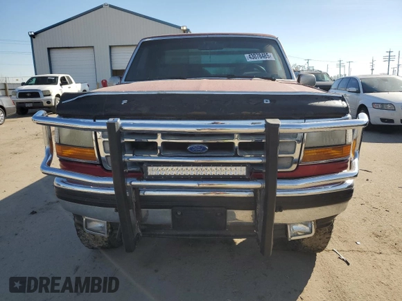 1993 Ford F-150 with VIN 1FTEF14H4PLB15056, listed as a Copart auction lot 43078485 with 135,270 mi miles and Clean Title. Bid and sale history available at carsss.com. Image 5.