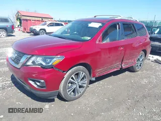 2018 Nissan Pathfinder SV z VIN 5N1DR2MM5JC614716, wystawiony jako IAAI lot #41762250 z przebiegiem 94 825 mil mil oraz . Historia ofert i sprzedaży dostępna na DreamBid. Obrazek 18.