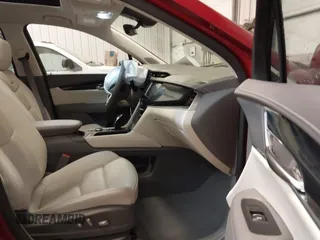 2024 Cadillac XT6 AWD Premium Luxury with VIN 1GYKPDRS0RZ731868, listed as a IAAI auction lot 41563774 with 6,612 mi miles. Bid and sale history available at carsss.com. Image 5.