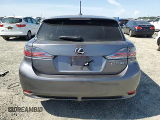 2013 Lexus CT 200h z VIN JTHKD5BH2D2133963, wystawiony jako Copart lot #58801345 z przebiegiem 62 471 mil mil oraz Szkody całkowita. Historia ofert i sprzedaży dostępna na DreamBid. Obrazek 6.
