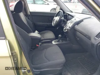 2011 Kia Soul + with VIN KNDJT2A2XB7205827, listed as a IAAI auction lot 41889620 with 158,965 mi miles. Bid and sale history available at carsss.com. Image 5.