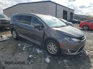 2020 Chrysler Pacifica Touring L with VIN 2C4RC1BG1LR284506, listed as a Copart auction lot 51513115 with 86,965 mi miles and Salvage title. Bid and sale history available at DreamBid. Image 4.