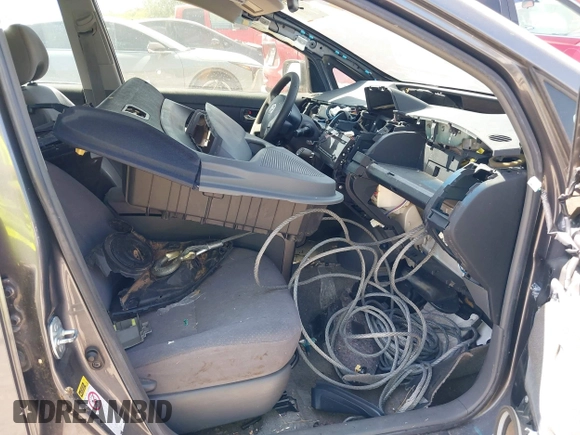 2008 Toyota Prius with VIN JTDKB20UX83345158, listed as a IAAI auction lot 42533843 with Not provided miles and . Bid and sale history available at DreamBid. Image 5.