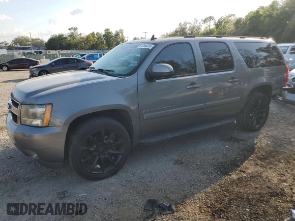 2007 Chevrolet Suburban LS with VIN 1GNFC16097J403193, listed as a Copart auction lot 51236075 with 191,350 mi miles and Salvage title. Bid and sale history available at DreamBid. Image 1.
