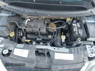 2001 Chrysler Town & Country with VIN 2C4GP543X1R193874, listed as a IAAI auction lot 41772904 with 178,763 mi miles and . Bid and sale history available at DreamBid. Image 10.