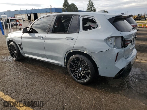 2022 BMW X3 M z VIN 5YM13EC09N9K01524, wystawiony jako Copart lot #79260984 z przebiegiem 38 501 mil mil oraz Tytuł czysty. Historia ofert i sprzedaży dostępna na DreamBid. Obrazek 2.