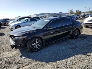 2023 Toyota Camry SE with VIN 4T1G11AK3PU827426, listed as a Copart auction lot 49271595 with 76,408 mi miles and Salvage Title. Bid and sale history available at DreamBid. Image 1.