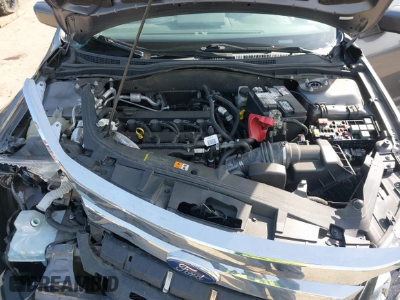 2011 Ford Fusion SE with VIN 3FAHP0HA7BR319917, listed as a IAAI auction lot 41845471 with 115,071 mi miles. Bid and sale history available at carsss.com. Image 10.