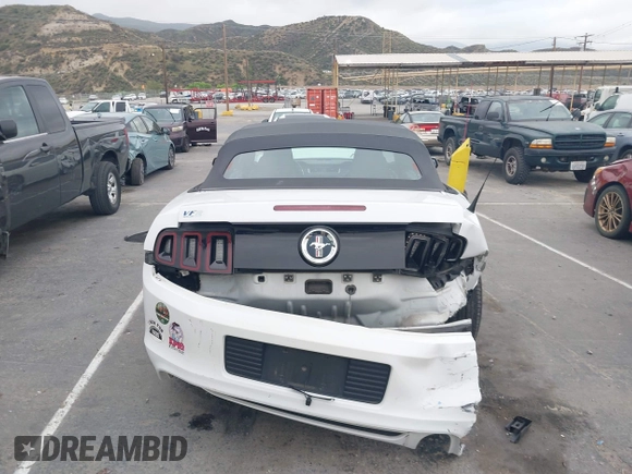 2014 Ford Mustang V6 with VIN 1ZVBP8EM8E5333696, listed as a IAAI auction lot 42042132 with 58,300 mi miles. Bid and sale history available at carsss.com. Image 16.