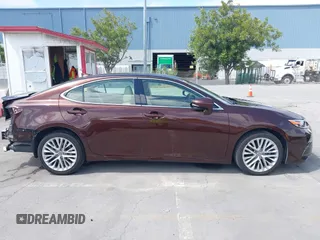 2016 Lexus ES 330 z VIN JTHBK1GG4G2215096, wystawiony jako IAAI lot #42369079 z przebiegiem 84 032 mil mil oraz . Historia ofert i sprzedaży dostępna na DreamBid. Obrazek 14.