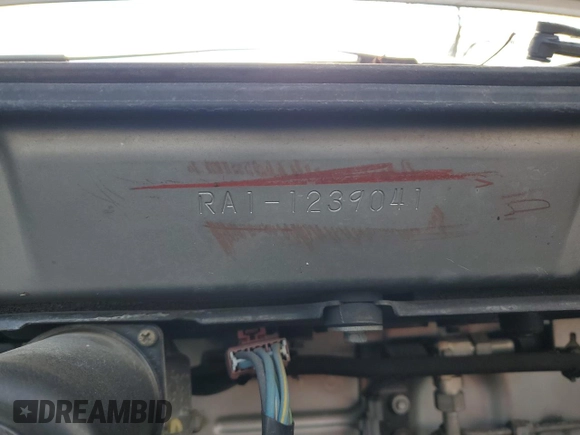 1997 Honda Odyssey with VIN RA11239041, listed as a Copart auction lot 85819024 with 79,952 mi miles and Salvage title. Bid and sale history available at DreamBid. Image 15.