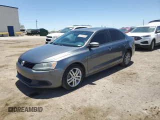 2012 Volkswagen Jetta SE с VIN 3VWDP7AJ5CM411860, выставлен на аукционе Copart как лот 61605695 с пробегом 187 743 миль миль и Чистый • Clean title. История ставок и продаж доступна на DreamBid. Изображение 1.