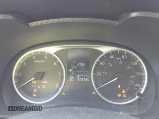 2020 Nissan Versa S z VIN 3N1CN8DV3LL873786, wystawiony jako IAAI lot #41793552 z przebiegiem 57 278 mil mil oraz . Historia ofert i sprzedaży dostępna na DreamBid. Obrazek 7.