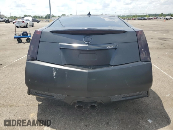 2011 Cadillac CTS-V z VIN 1G6DV1EP1B0154043, wystawiony jako Copart lot #56901884 z przebiegiem Nie podano mil oraz Szkoda całkowita • Salvage title. Historia ofert i sprzedaży dostępna na DreamBid. Obrazek 6.