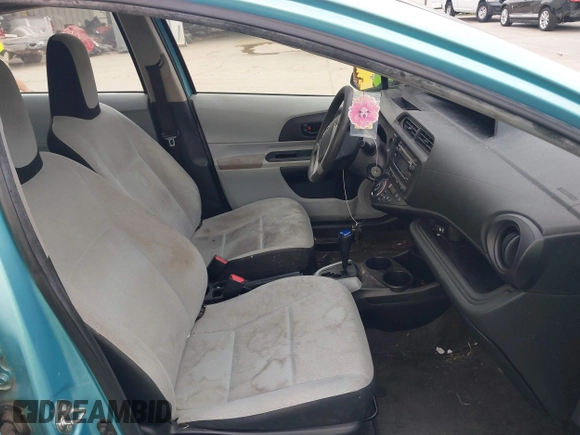 2012 Toyota Prius One with VIN JTDKDTB33C1021767, listed as a IAAI auction lot 42466233 with 159,372 mi miles and . Bid and sale history available at DreamBid. Image 5.