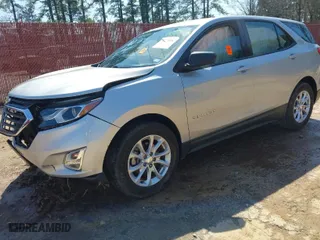 2018 Chevrolet Equinox LS with VIN 3GNAXHEV8JL130865, listed as a IAAI auction lot 41772588 with 1 mi miles. Bid and sale history available at carsss.com. Image 2.