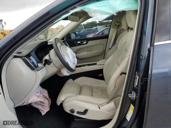 2018 Volvo XC60 Inscription with VIN YV4102RL5J1092969, listed as a Copart auction lot 67939102 with 43,435 mi miles. Bid and sale history available at carsss.com. Image 7.