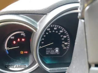2006 Lexus RX 400h z VIN JTJHW31U260041868, wystawiony jako IAAI lot #41985843 z przebiegiem 176 313 mil mil oraz . Historia ofert i sprzedaży dostępna na DreamBid. Obrazek 7.