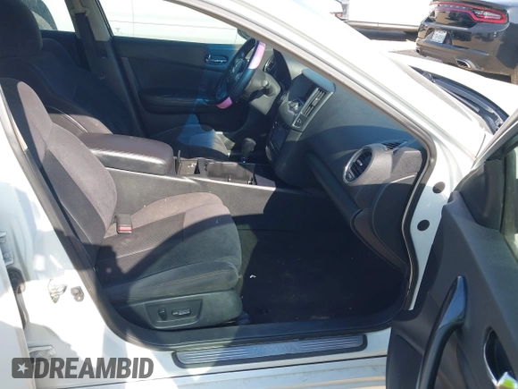 2014 Nissan Maxima SV with VIN 1N4AA5AP8EC460884, listed as a IAAI auction lot 42030564 with 189,108 mi miles and . Bid and sale history available at DreamBid. Image 5.