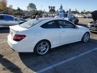 2015 Mercedes-Benz C-Class C 250 with VIN WDDGJ4HB3FG369353, listed as a Copart auction lot 88438815 with 200,335 mi miles and Clean Title. Bid and sale history available at carsss.com. Image 3.