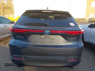 2021 Toyota Venza LE with VIN JTEAAAAH7MJ054564, listed as a IAAI auction lot 41303939 with 29,455 mi miles. Bid and sale history available at carsss.com. Image 17.