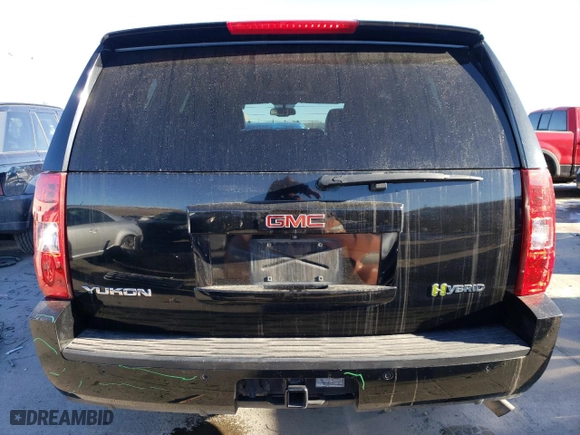 2010 GMC Yukon Hybrid with VIN 1GKUKFDJ1AR201506, listed as a Copart auction lot 43229585 with 134,706 mi miles and Clean Title. Bid and sale history available at carsss.com. Image 6.