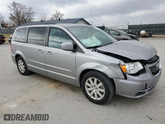 2016 Chrysler Town & Country Touring with VIN 2C4RC1BG0GR292229, listed as a Copart auction lot 66702584 with 118,976 mi miles and Salvage Title. Bid and sale history available at DreamBid. Image 4.