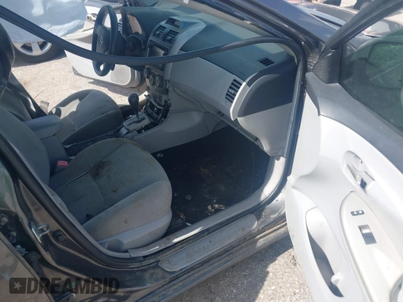 2013 Toyota Corolla L with VIN 5YFBU4EE8DP222631, listed as a IAAI auction lot 39698117 with 1 mi miles. Bid and sale history available at carsss.com. Image 5.