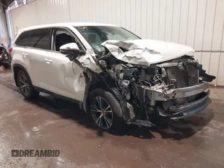 2019 Toyota Highlander LE with VIN 5TDBZRFH6KS924409, listed as a IAAI auction lot 41689141 with 168,785 mi miles and . Bid and sale history available at DreamBid. Image 1.