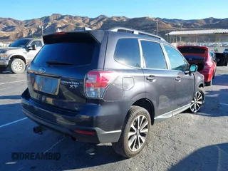 2018 Subaru Forester Premium with VIN JF2SJGEC4JH550243, listed as a IAAI auction lot 41344962 with 65,536 mi miles. Bid and sale history available at carsss.com. Image 4.