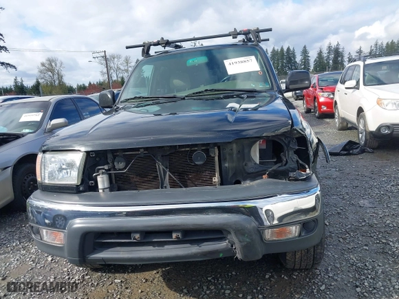 2000 Toyota 4Runner SR5 with VIN JT3HN86R1Y0322493, listed as a IAAI auction lot 41938857 with 121,124 mi miles. Bid and sale history available at carsss.com. Image 13.